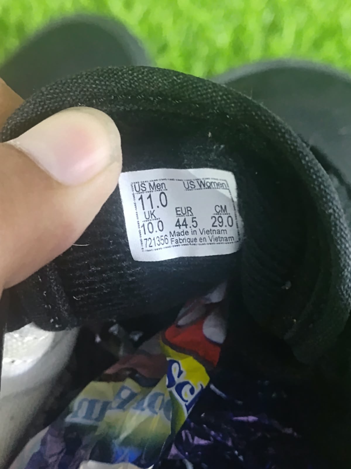 Vans Old Skool Triple Black - Size Tag