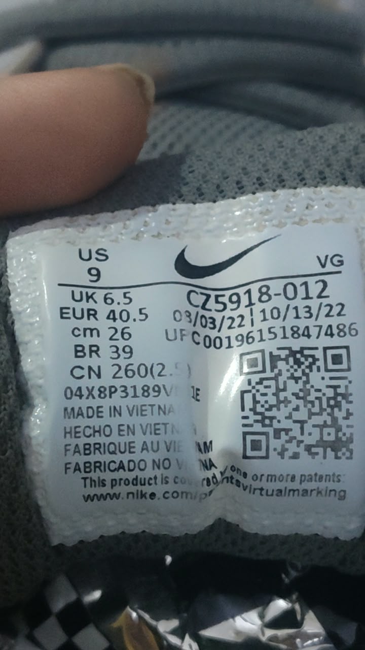 Nike Hyperdiamond Wolf Grey Cleats - Tag