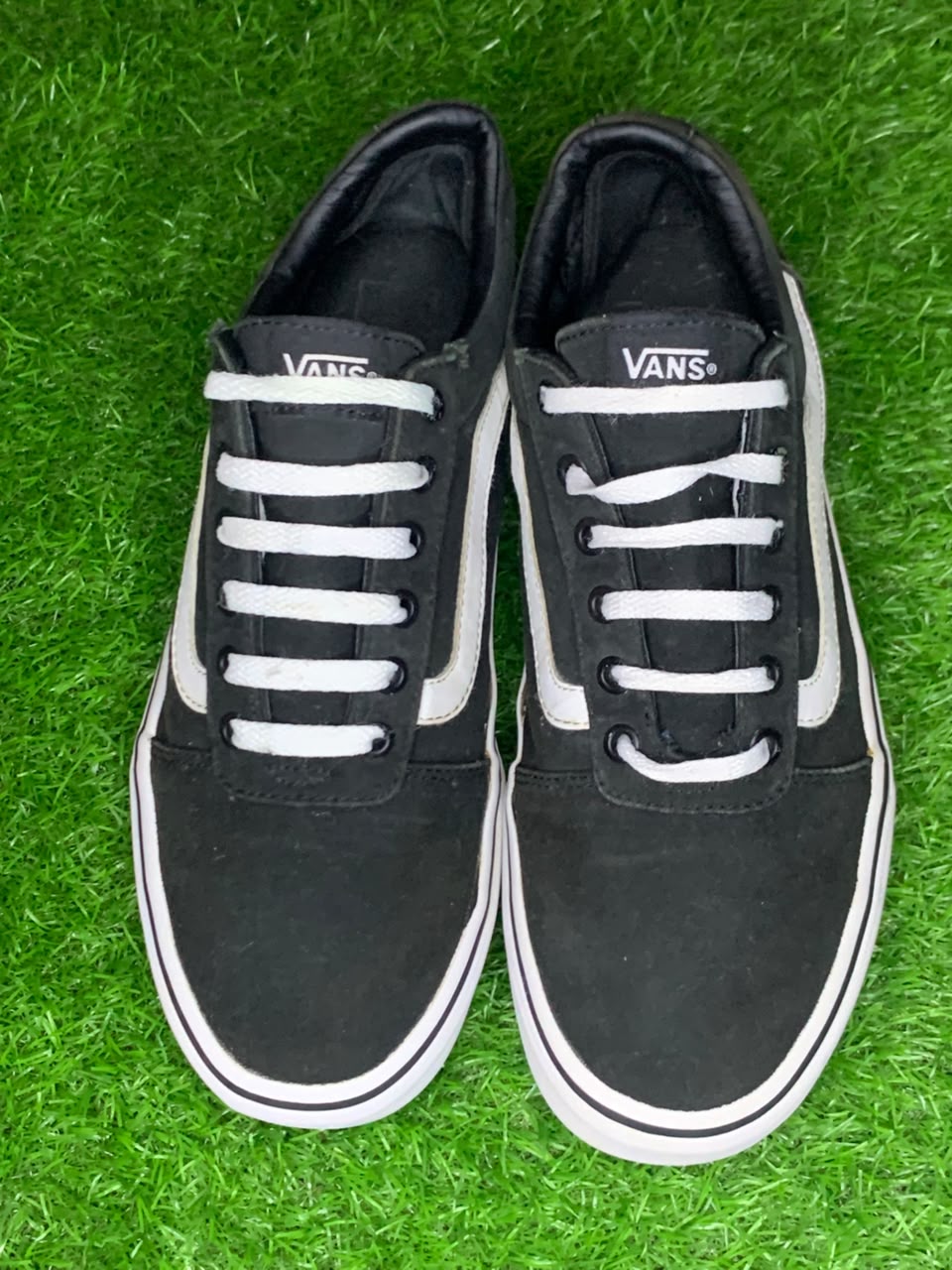 Vans Old Skool – Black &amp; White | EU 42.5 (Sr000016)