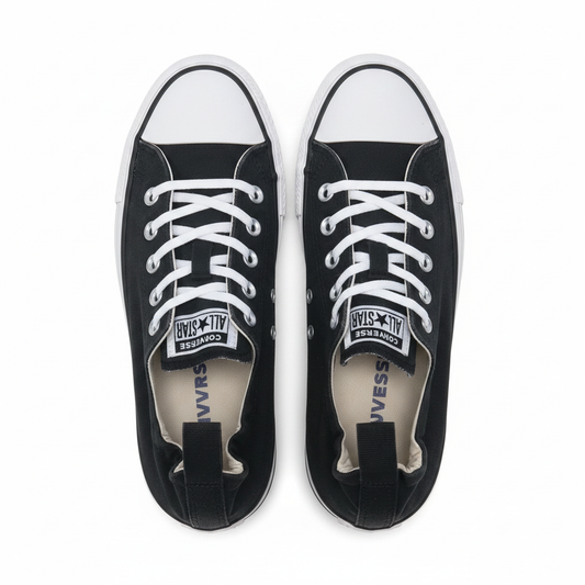 Converse Chuck Taylor Low Top Black - White Background