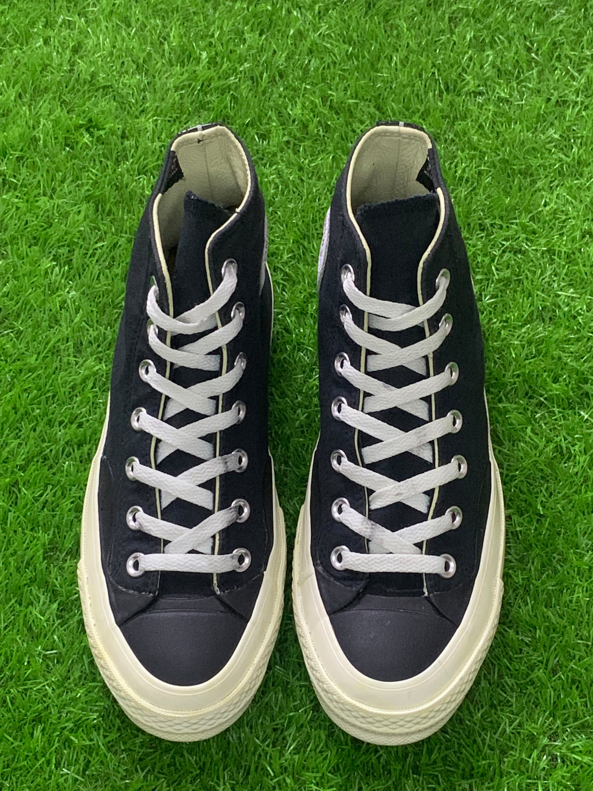 Converse black high-top sneakers front view EU 38