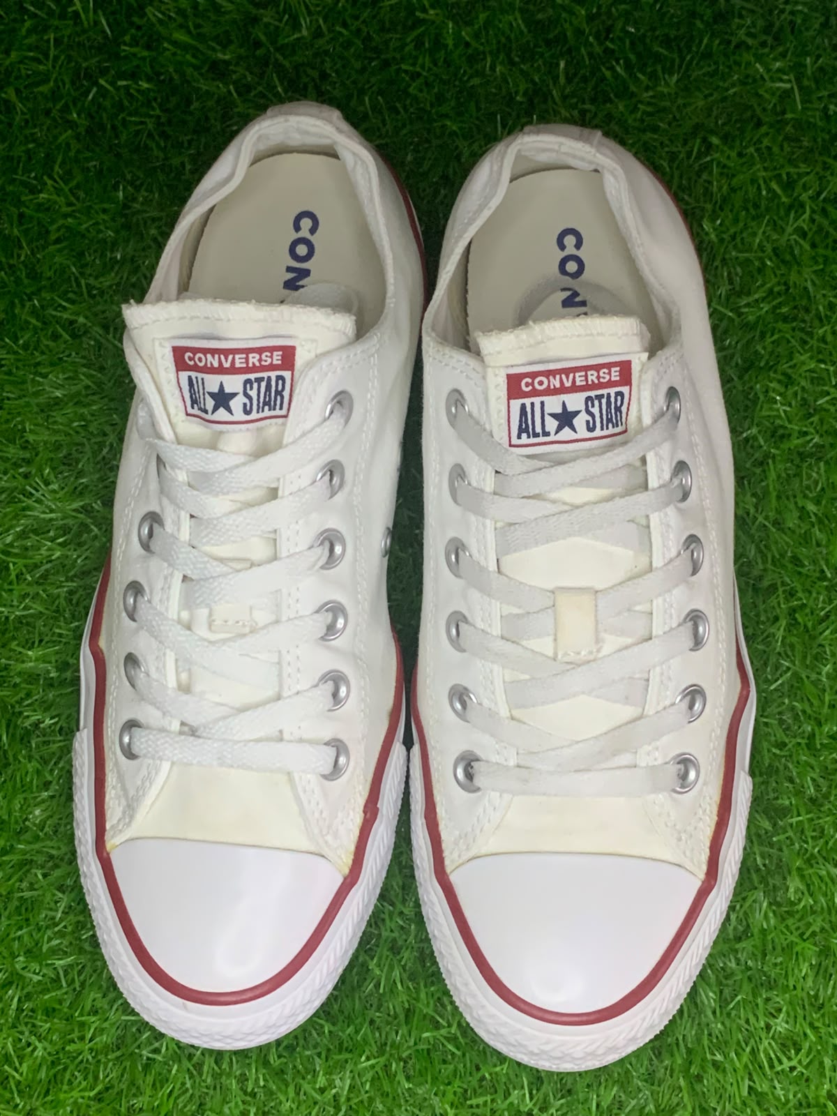 Converse Chuck Taylor Low Top White – Front view