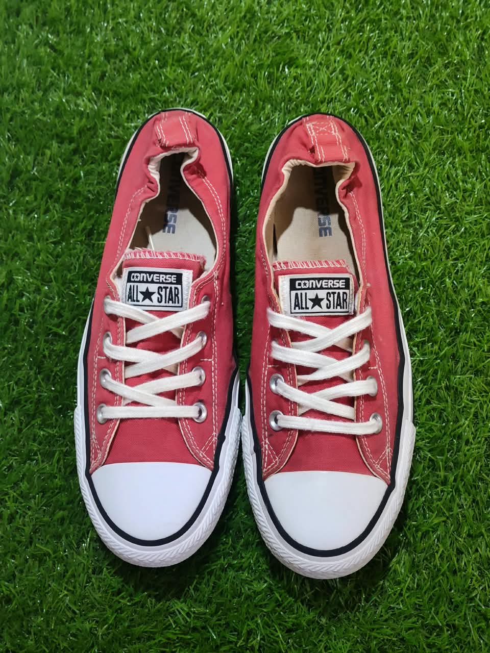 Converse Chuck Taylor All Star Low Top Red Women EU 41.5 - Front View