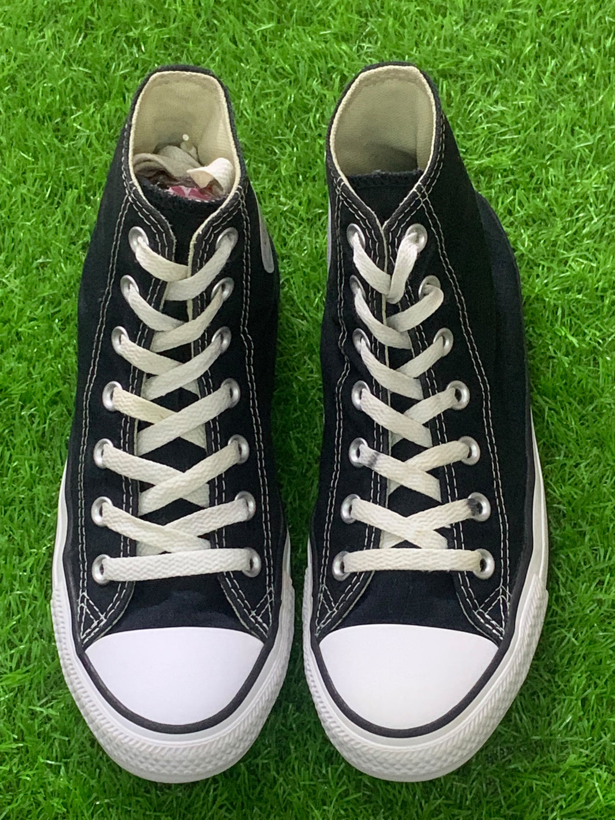 Converse black high-top EU 37.5 original front photo