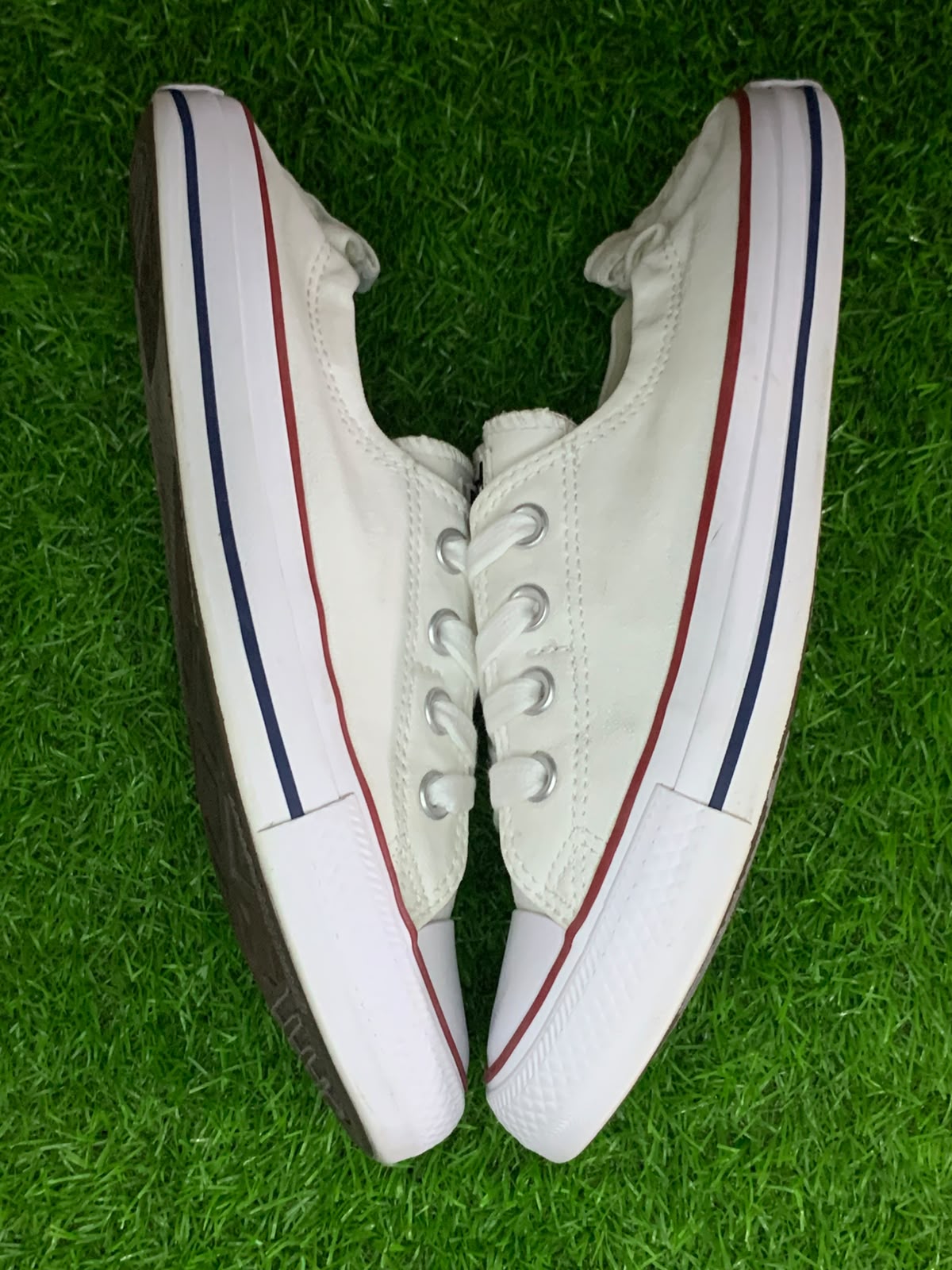 Converse Chuck Taylor All Star Low Top White – Side View 2