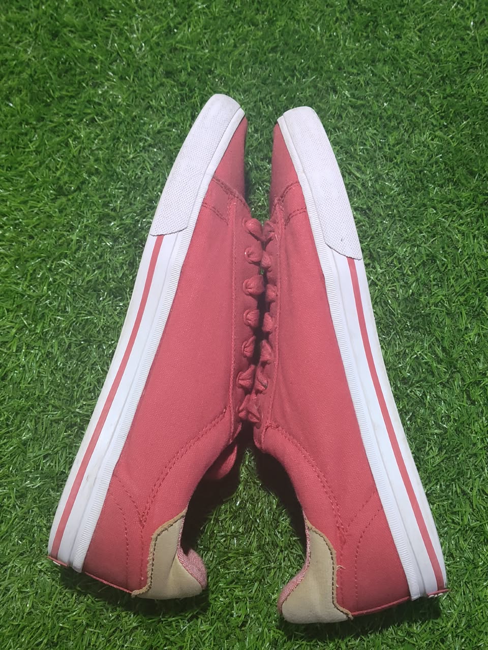 Levi's Low Top Sneakers Pink Coral Canvas Men EU 42.5 - Side View