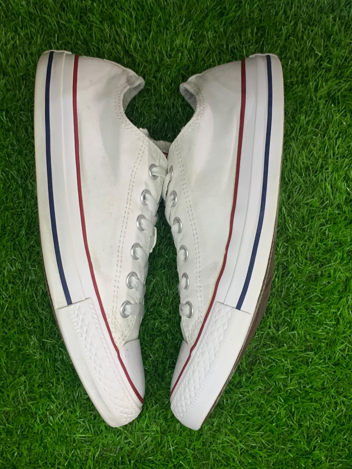 Converse Chuck Taylor Low White Canvas - Sides