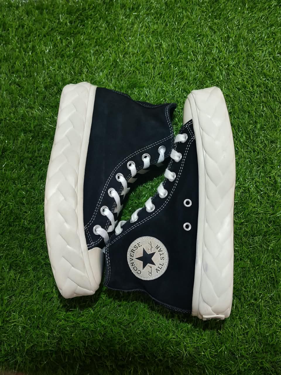 Converse Chuck Taylor All Star High Top Black Leather Women EU 37.5 - Side View