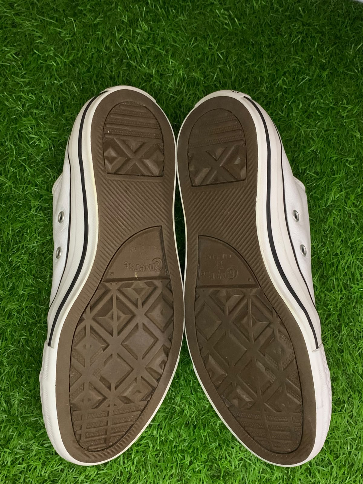 Converse Chuck Taylor All Star Low Top White Leather – Sole View