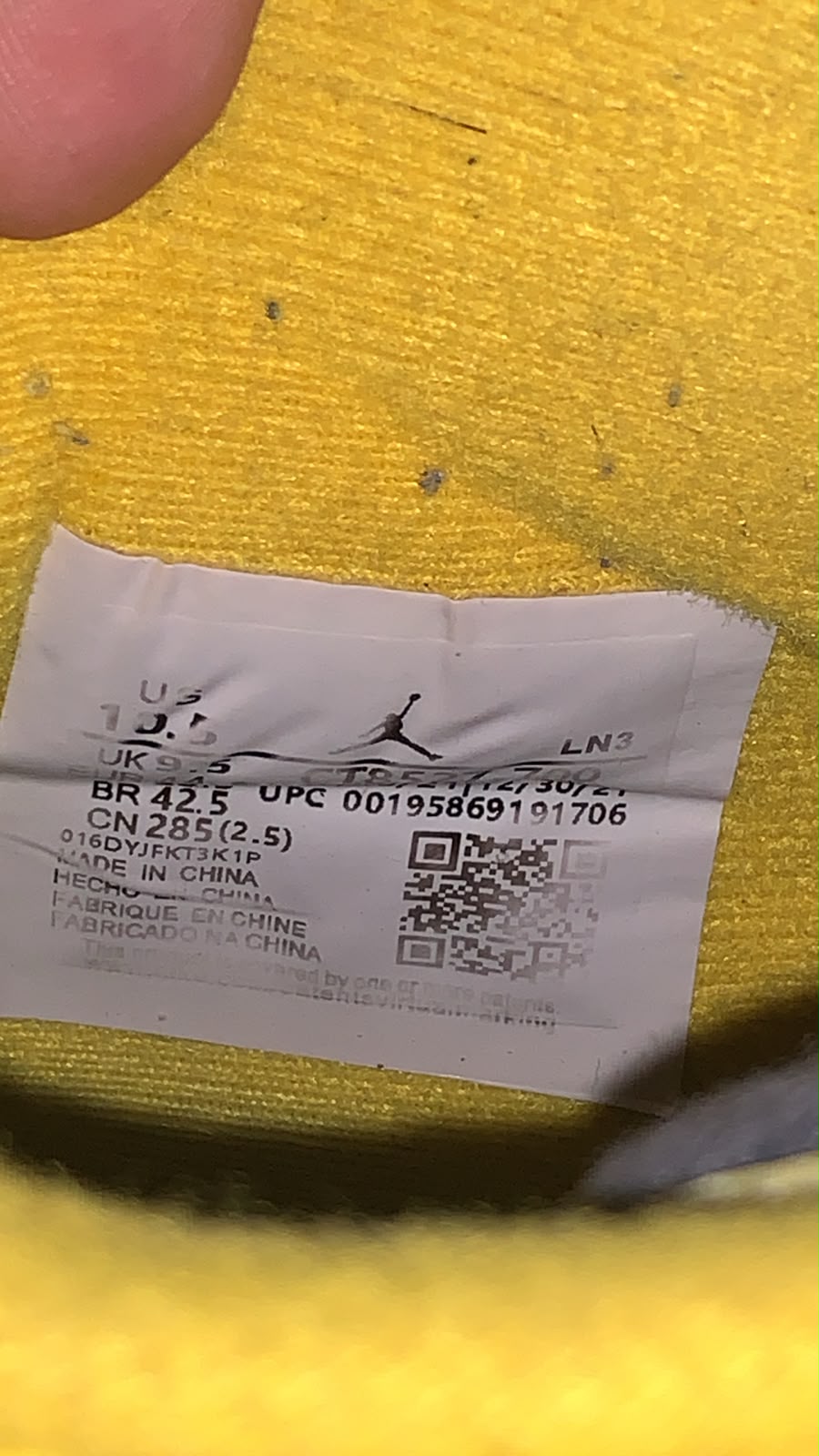 Air Jordan 4 Lightning - Size Tag