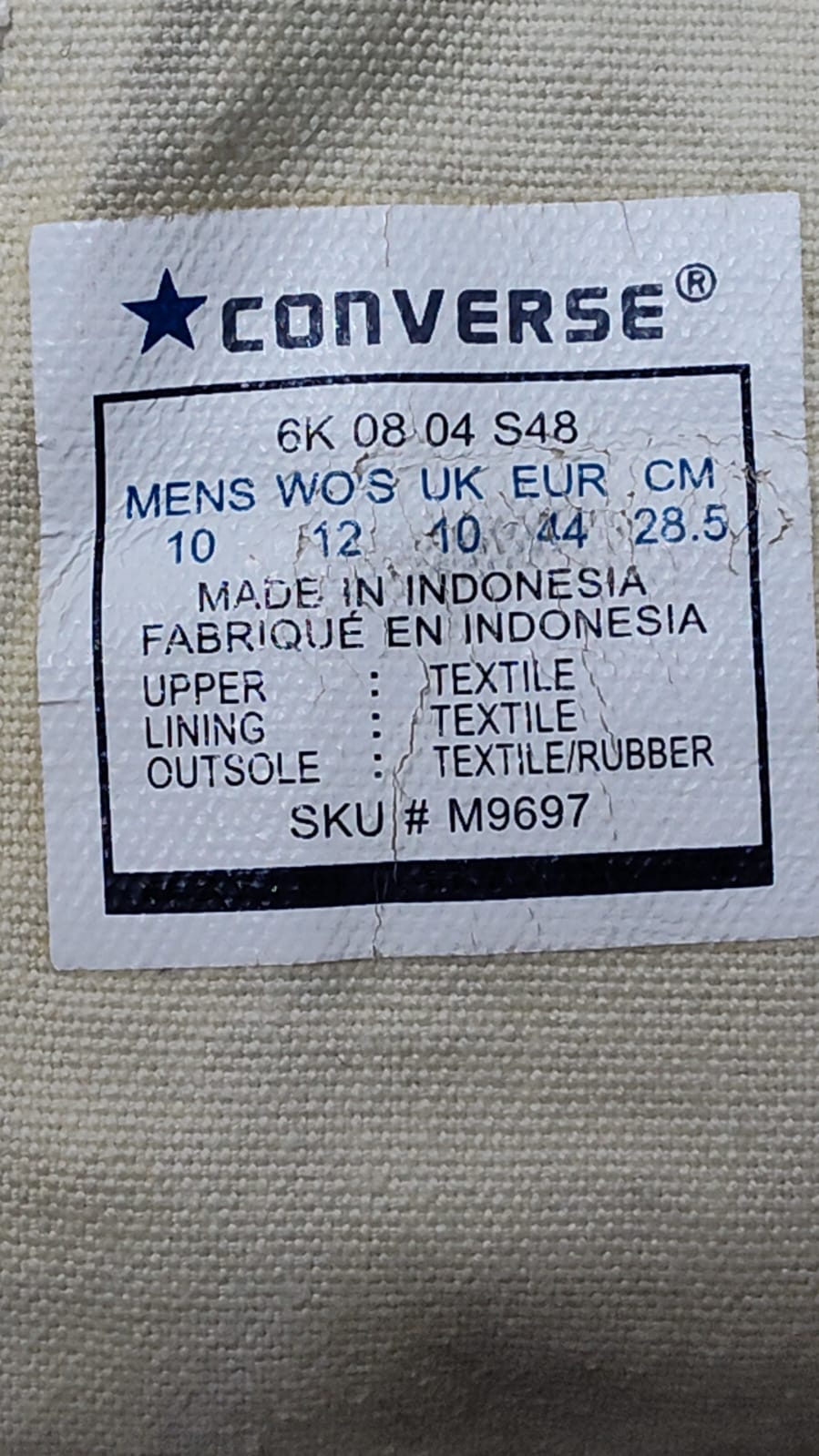 Converse M9697 size tag US men 10 women 12 UK 10 EU 44 made in Indonesia