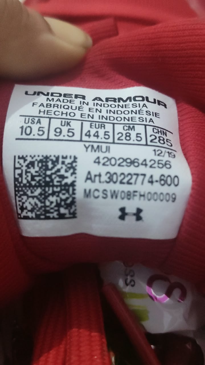 Under Armour Spotlight Red White Football Cleats - Tag