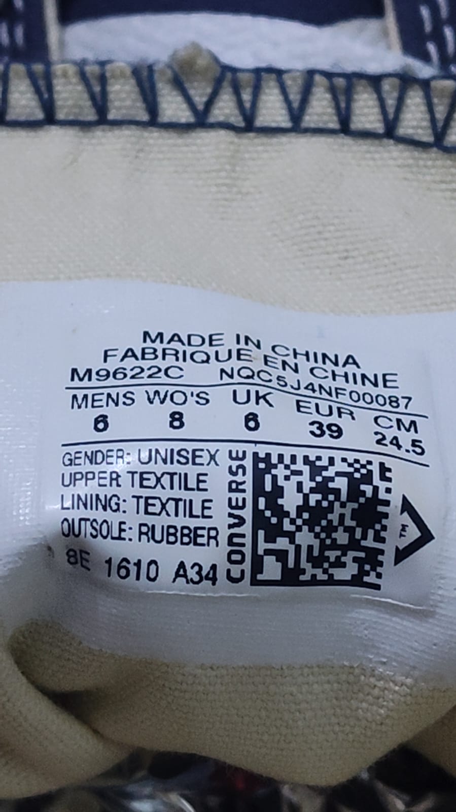 Converse M9622C size tag EU 39 UK 6 unisex made in China